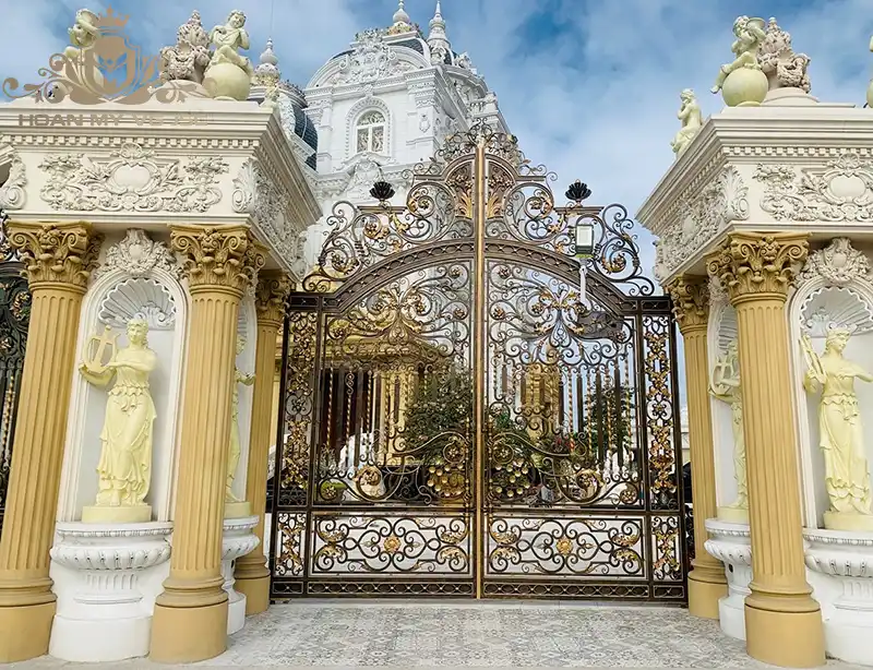 cổng biệt thự cổ điển